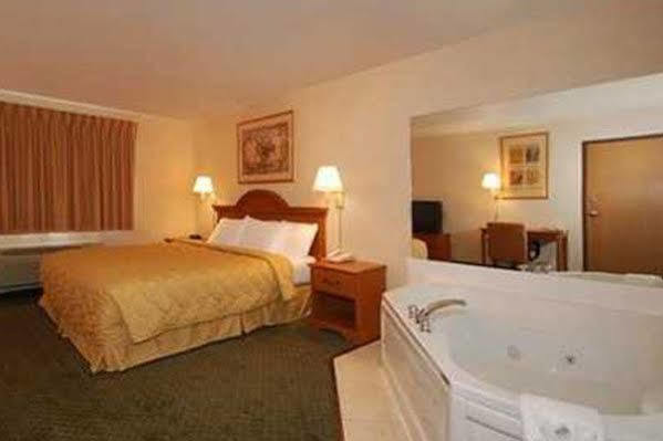 Oak Hill Inn & Suites Canton Exterior foto